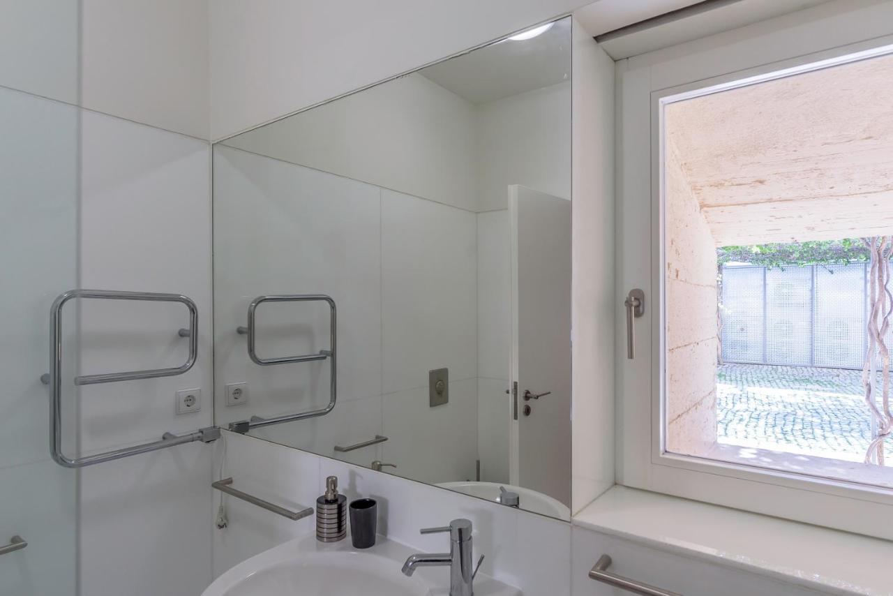 Flh Bernardas Cozy Mezzanine With Pool Apartment ตาวิรา ภายนอก รูปภาพ